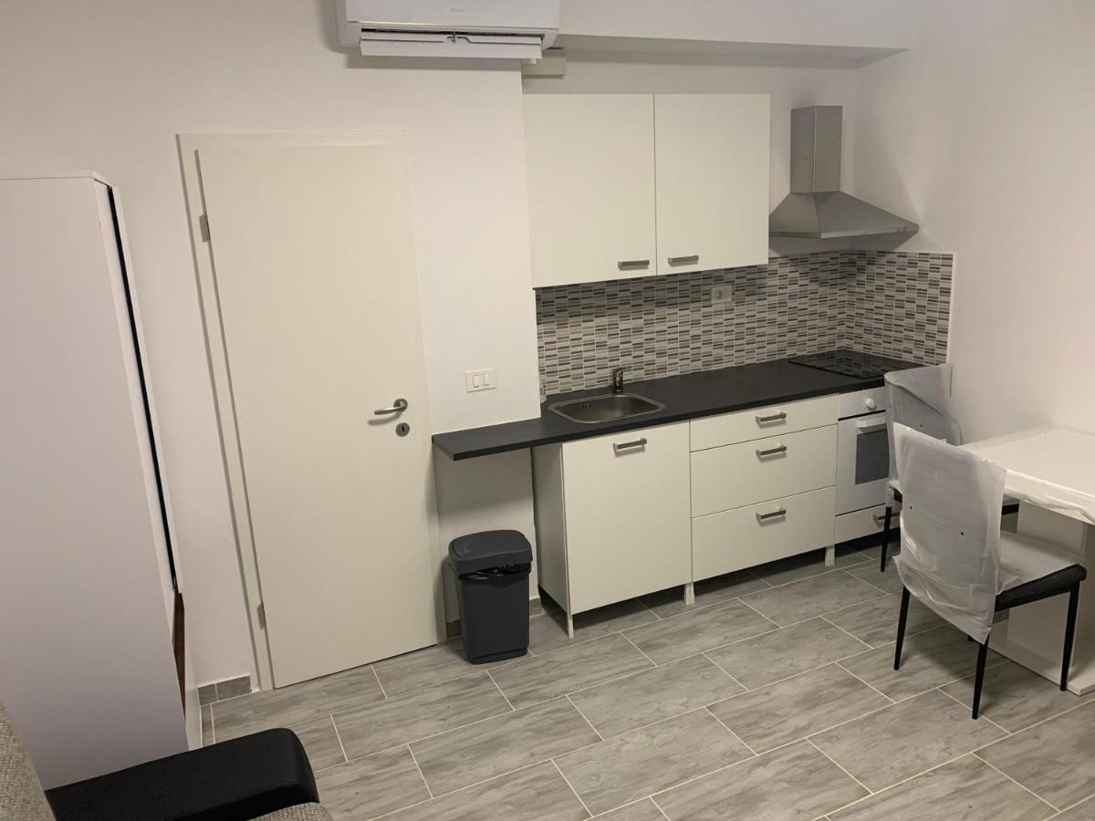 Apartment Old Town Izola Bagian luar foto