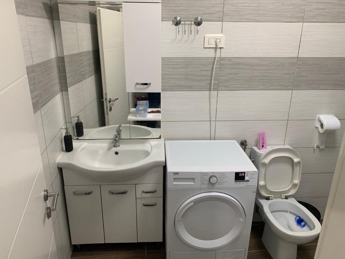 Apartment Old Town Izola Bagian luar foto