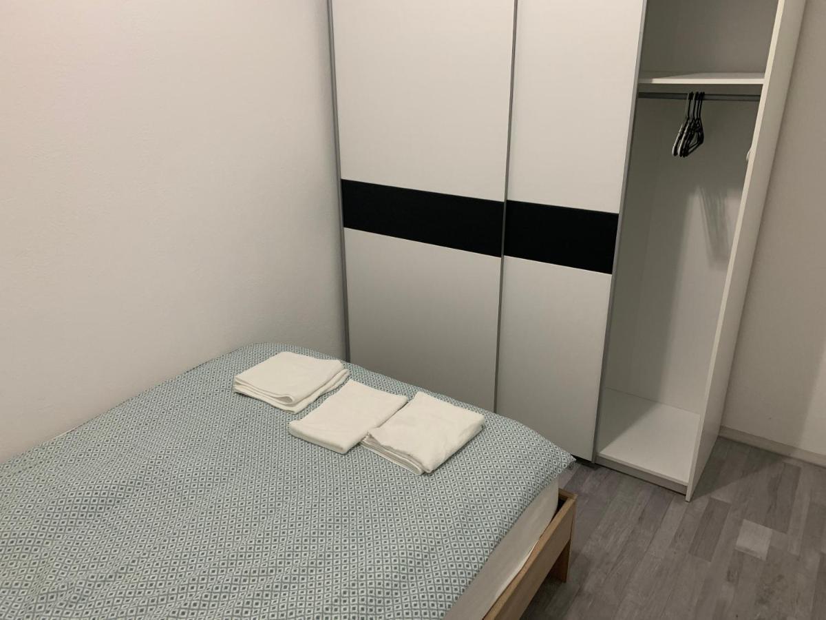 Apartment Old Town Izola Bagian luar foto